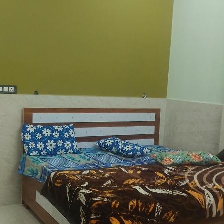 Shree Hari Guest House Ayodhya 外观 照片